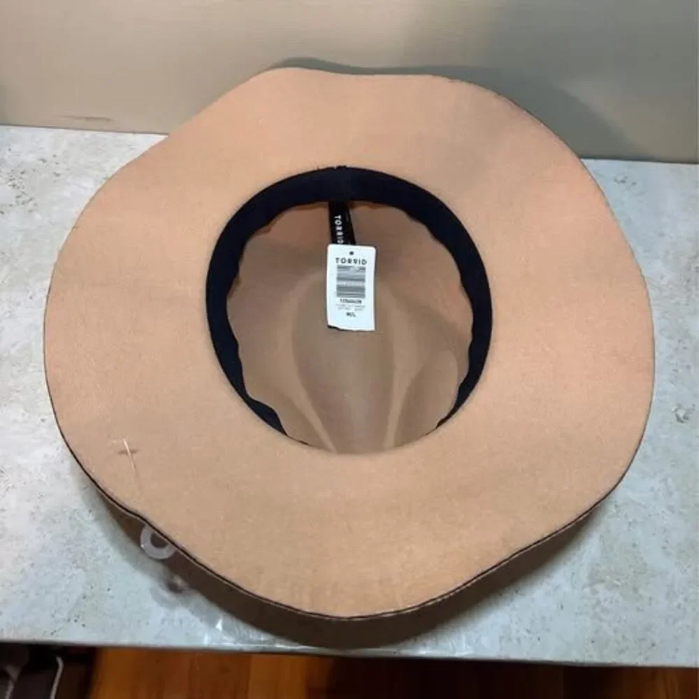 NEW Torrid Women’s Camel Fedora Style Floppy Wide Brim Hat
